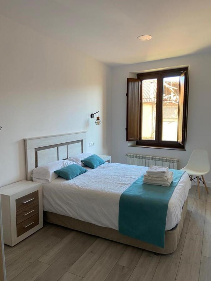 Apartamentos Rurales La Plaza 2 Дуруело-де-ла-Сьєрра Екстер'єр фото