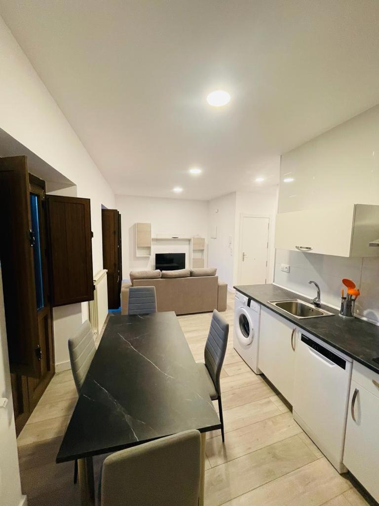Apartamentos Rurales La Plaza 2 Дуруело-де-ла-Сьєрра Екстер'єр фото