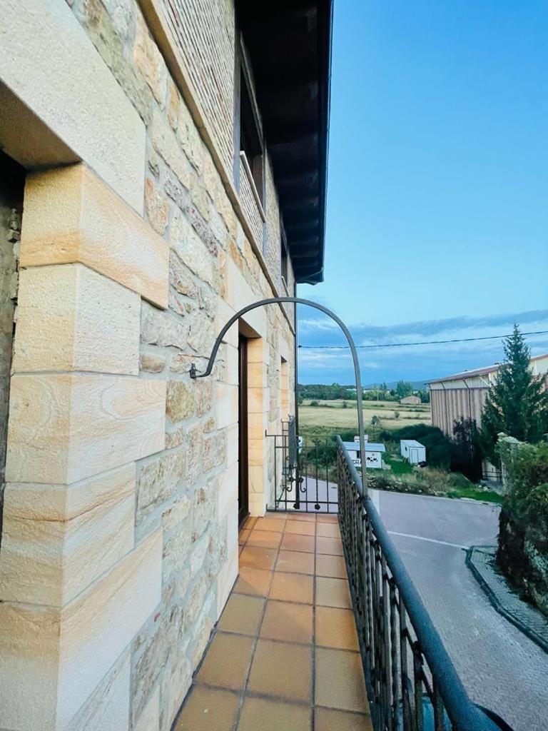 Apartamentos Rurales La Plaza 2 Дуруело-де-ла-Сьєрра Екстер'єр фото